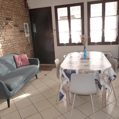 Maison Atypique Pêcheur 6 Personnes Et Bébé Proche Bord De Dieppe