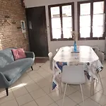 Maison Atypique Pêcheur 6 Personnes Et Bébé Proche Bord De Dieppe