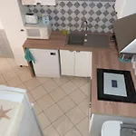 Maison Atypique Pêcheur 6 Personnes Et Bébé Proche Bord De *